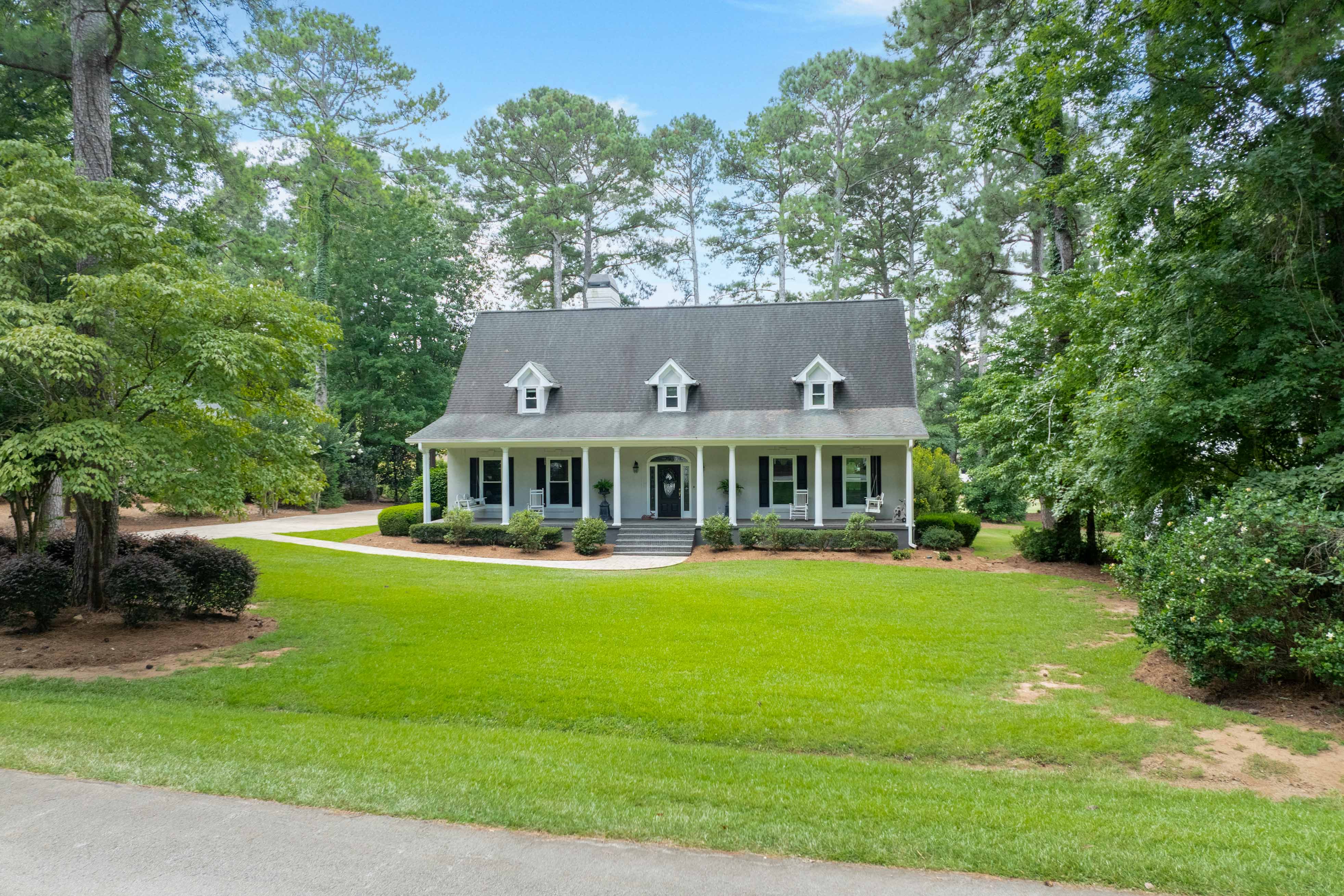 1811 Snug Harbor Drive image 1